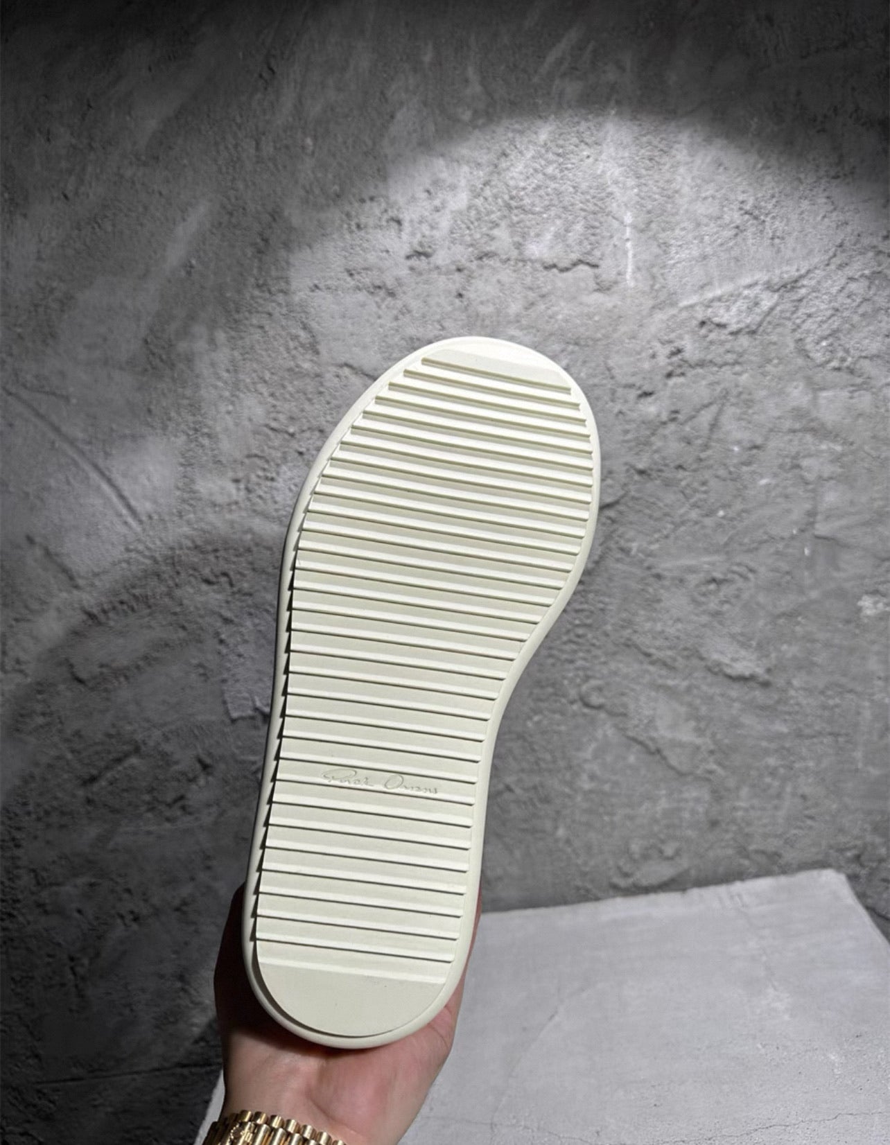 MEGA BUMPER SNEAKS LOW INSPIRED