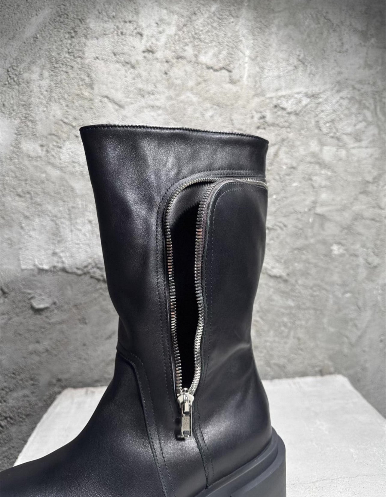 PULL ON BEATLE BOGUN BOOTS INSPIRED