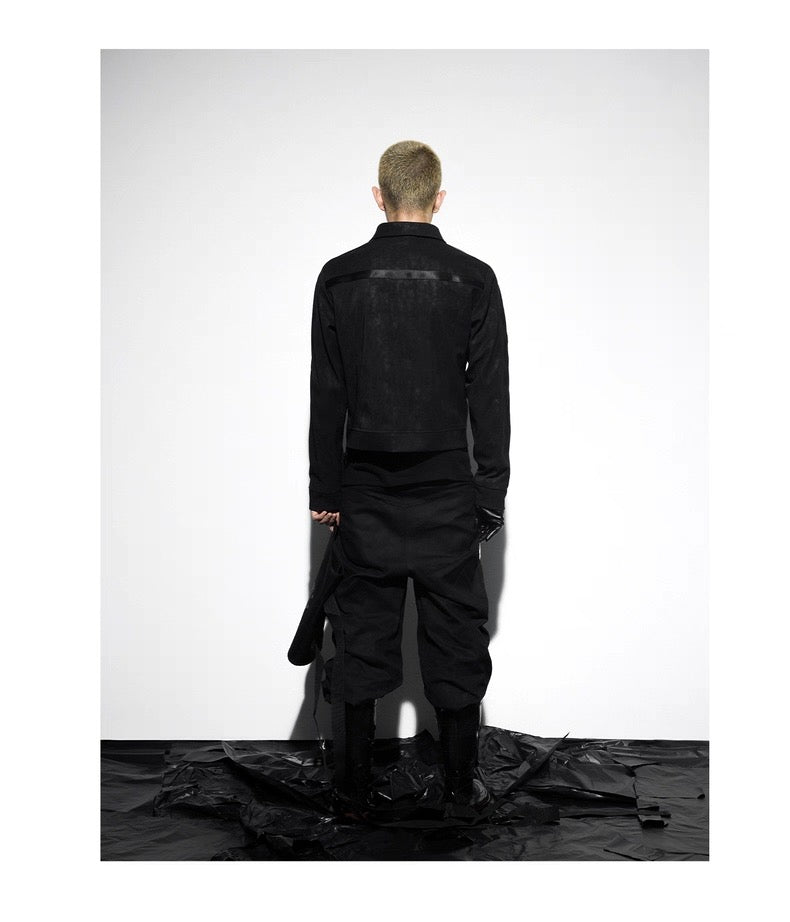 ブラック エンボス レザー ショート ジャケット
Black Embossed Short Leather Jacket