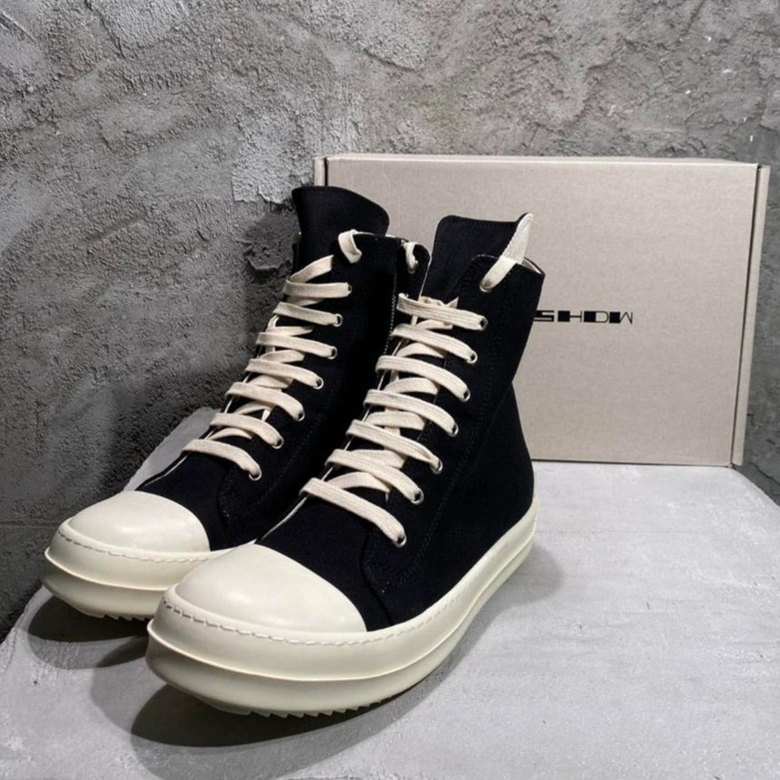 SNEAKS HIGH INSPIRED