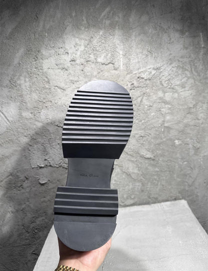 PULL ON BEATLE BOGUN  BOOTS INSPIRED