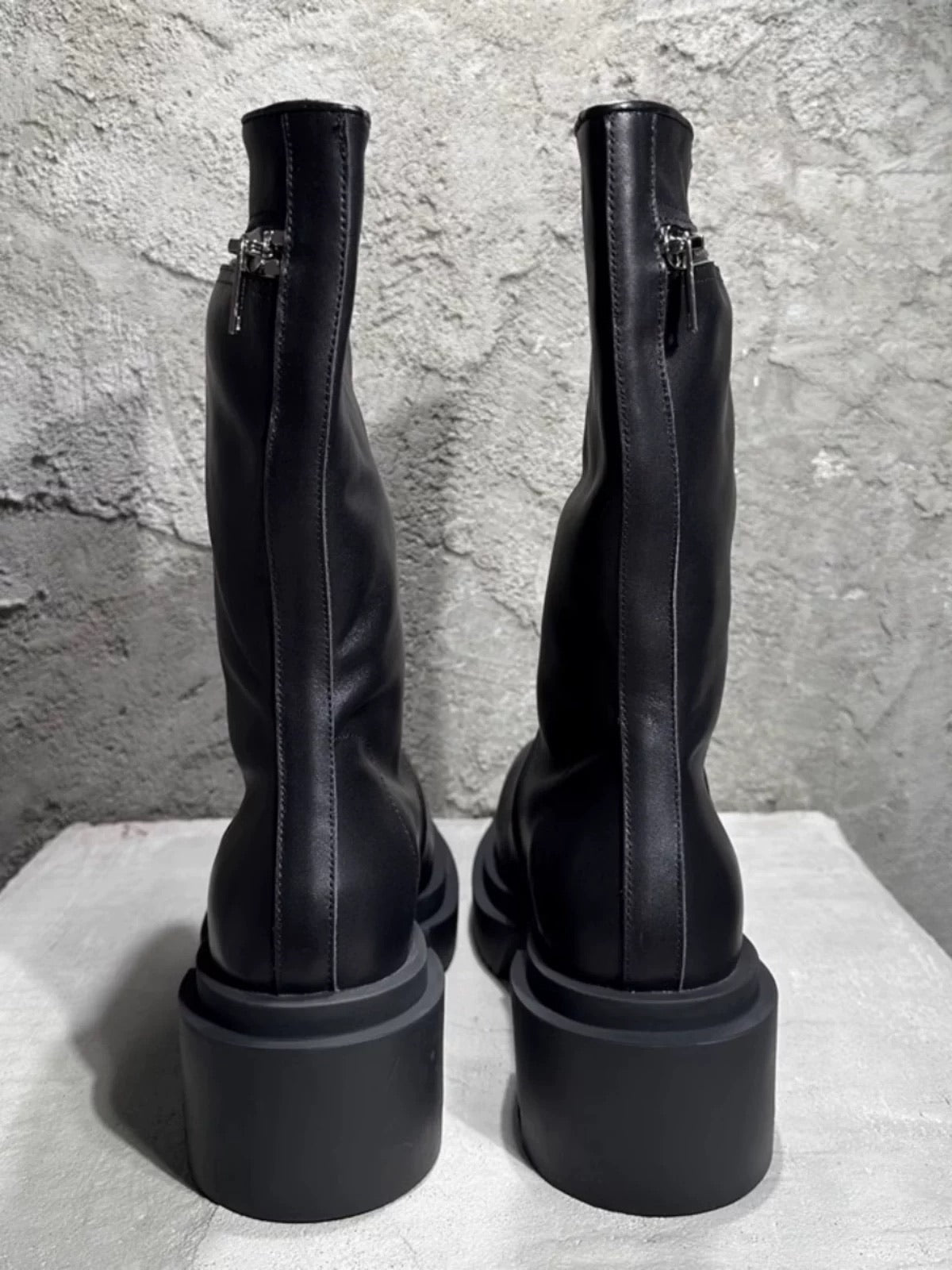 PULL ON BEATLE BOGUN  BOOTS INSPIRED